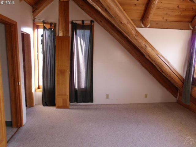 68581 Canyon Road Hines, OR 97738 - Photo 8 of 14 Gallery Image 8