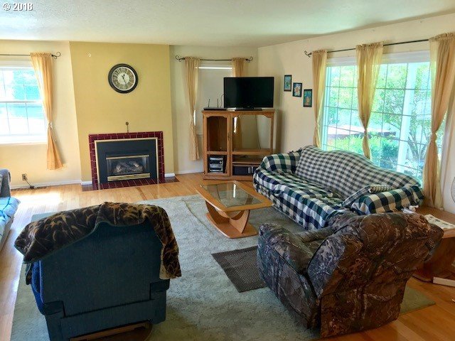 601 Northwest 4th Street Pendleton, OR 97801 - Photo 15 of 21