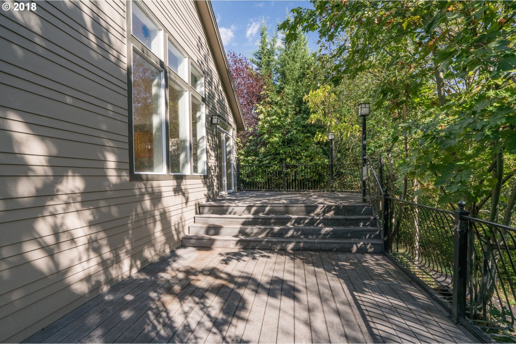 916 Northwest Deerfern Loop Camas, WA 98607 - Photo 2 of 23 Gallery Image 2