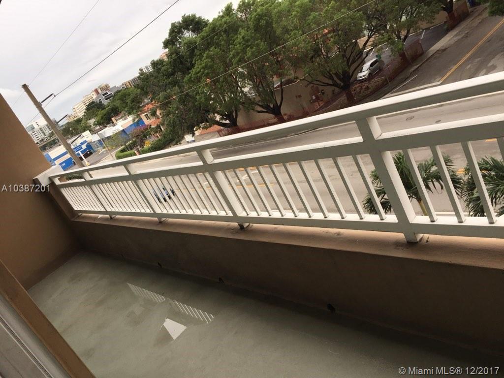 2665 Southwest 37th Avenue, Unit 408 Miami, FL 33133 - Photo 10 of 11