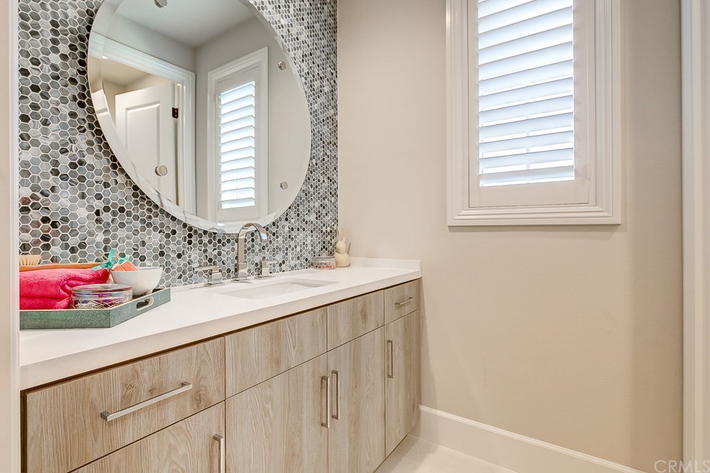 103 Indian Summer Irvine, CA 92602 - Photo 33 of 64