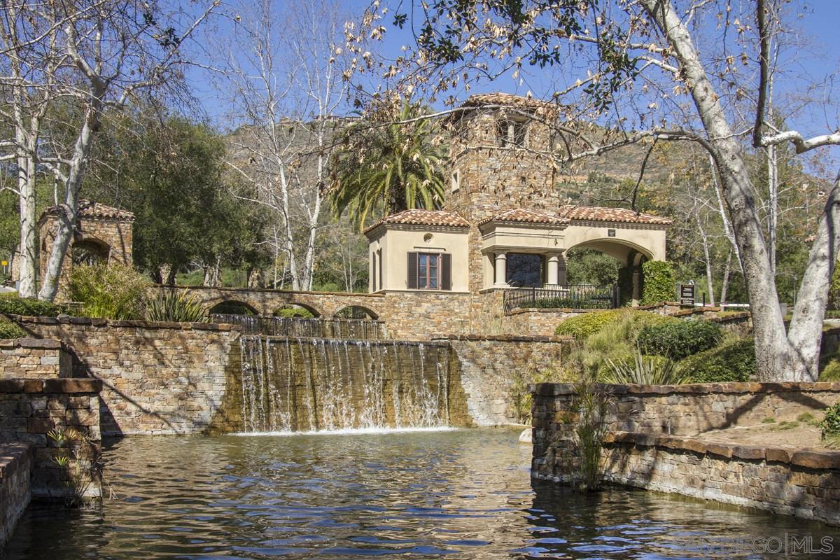 E-94 Via Rancho Cielo Rancho Santa Fe, CA 92067 - Photo 23 of 25