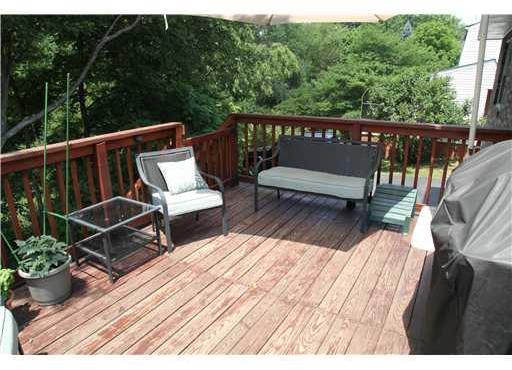 8835 Willoughby Road Pittsburgh, PA 15237 - Photo 6 of 12 Gallery Image 6