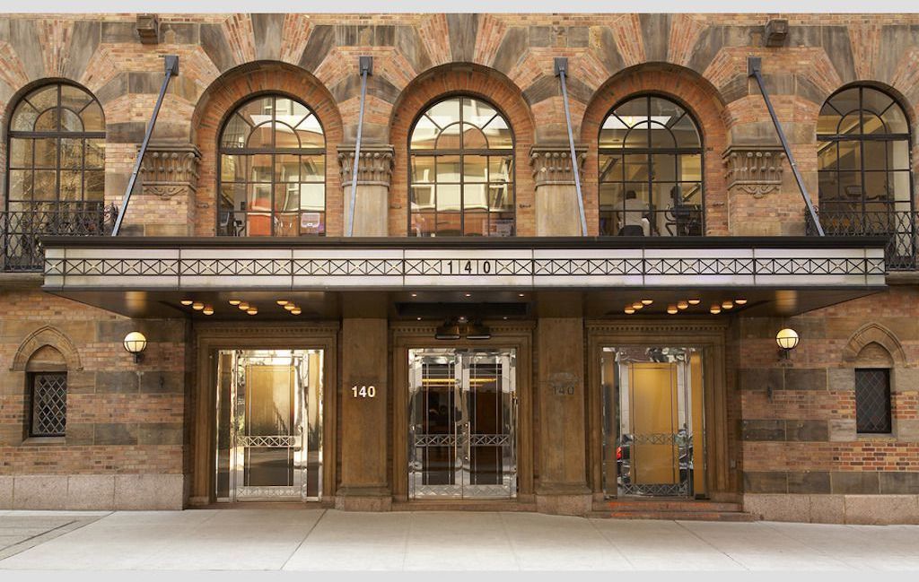 Barbizon 140 E 63rd St, Manhattan, NY 10065 - Photo 4 of 10