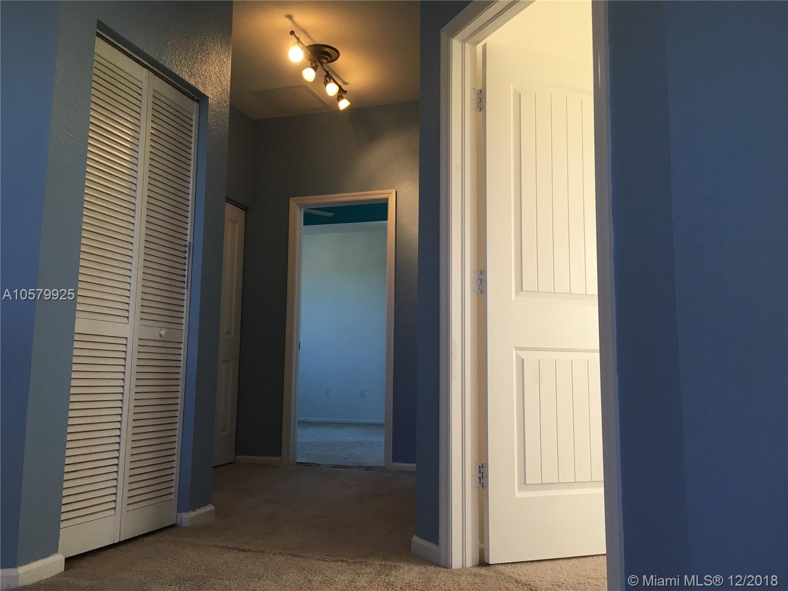 11215 Southwest 227th Street Miami, FL 33170 - Photo 16 of 38