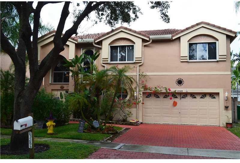 11285 Roundelay Road Cooper City, FL 33026 - Photo 2 of 33