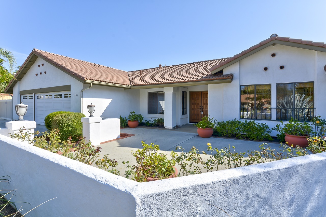 14013 Blue Ridge Trail Poway, CA 92064 - Photo 3 of 25