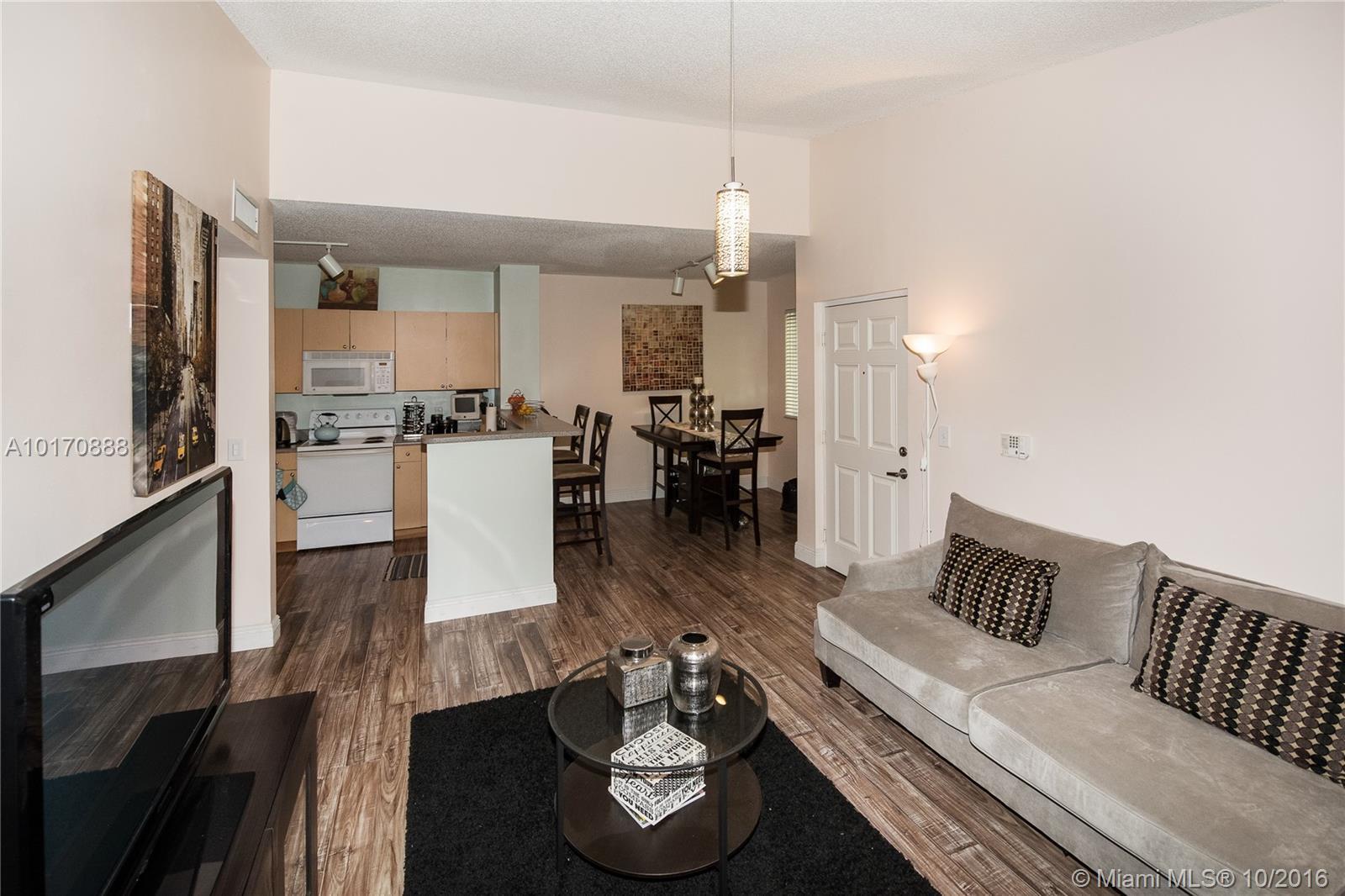 8030 North Nob Hill Road, Unit 207 Tamarac, FL 33321 - Photo 4 of 14