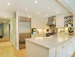 369 Clinton Street Brooklyn, NY 11231 - Photo 2 of 5