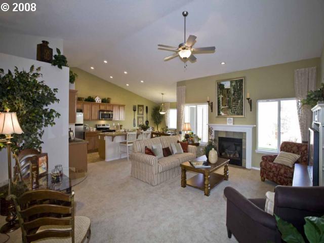 3203 Reed Avenue Woodburn, OR 97071 - Photo 7 of 16 Gallery Image 7