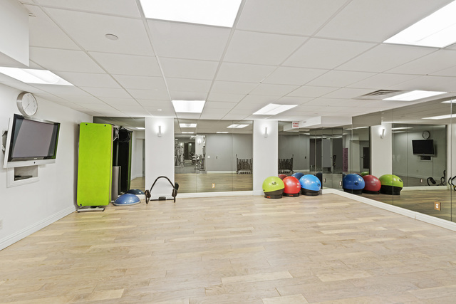 500 E 83rd St, Manhattan, NY 10028 - Photo 6 of 13