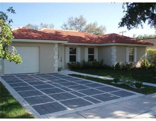 500 Southwest 9th Avenue Boca Raton, FL 33486 - Photo 1 of 18