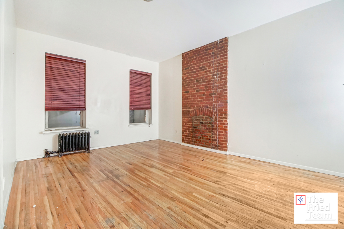 323 West 47th Street, Unit 3A Manhattan, NY 10036 - Photo 4 of 7