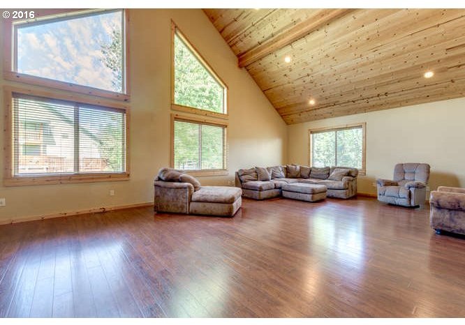 225 Robinson Road Woodland, WA 98674 - Photo 6 of 32 Gallery Image 6