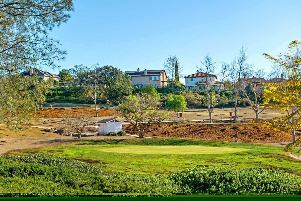 10933 Rim Road Escondido, CA 92026 - Photo 19 of 25 Gallery Image 19
