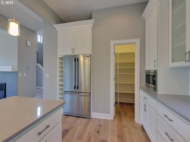 301 Northwest Meridian Ridge Court Portland, OR 97210 - Photo 15 of 15
