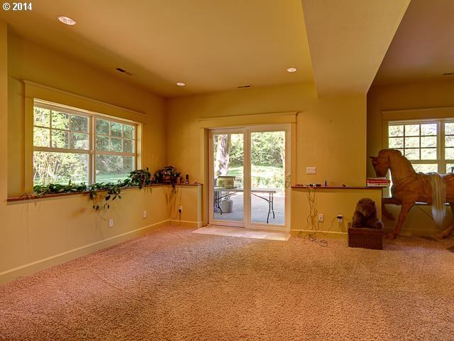 39643 Northwest Murtaugh Road North Plains, OR 97133 - Photo 8 of 16 Gallery Image 8