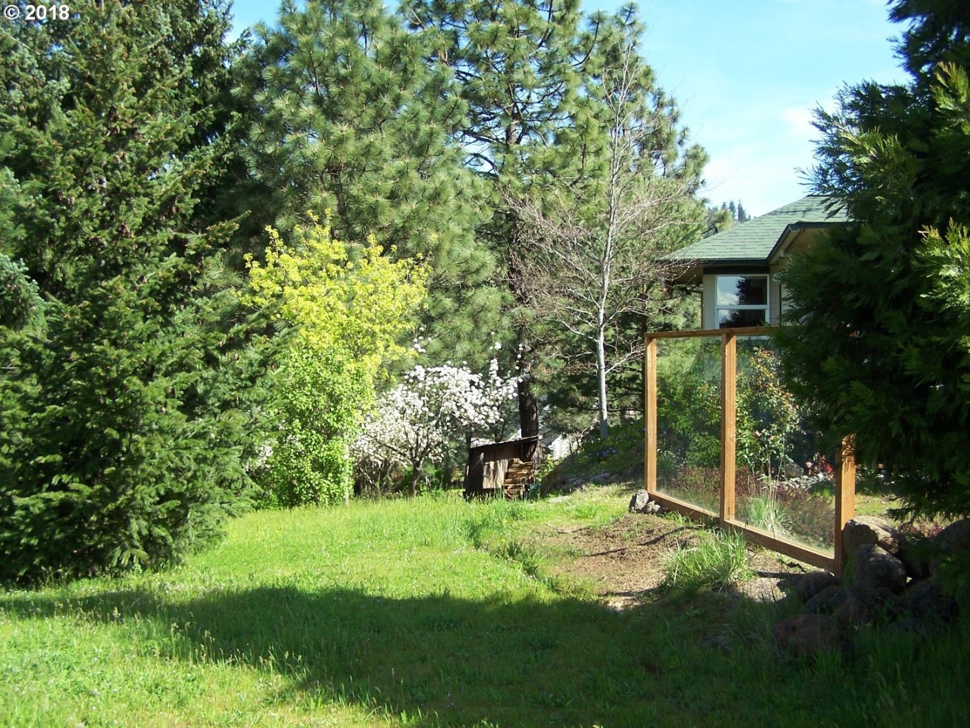 626 Northwest Country View Road White Salmon, WA 98672 - Photo 23 of 32 Gallery Image 23