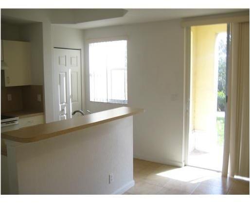 2888 Hidden Hills Road, Unit 902 West Palm Beach, FL 33411 - Photo 11 of 15