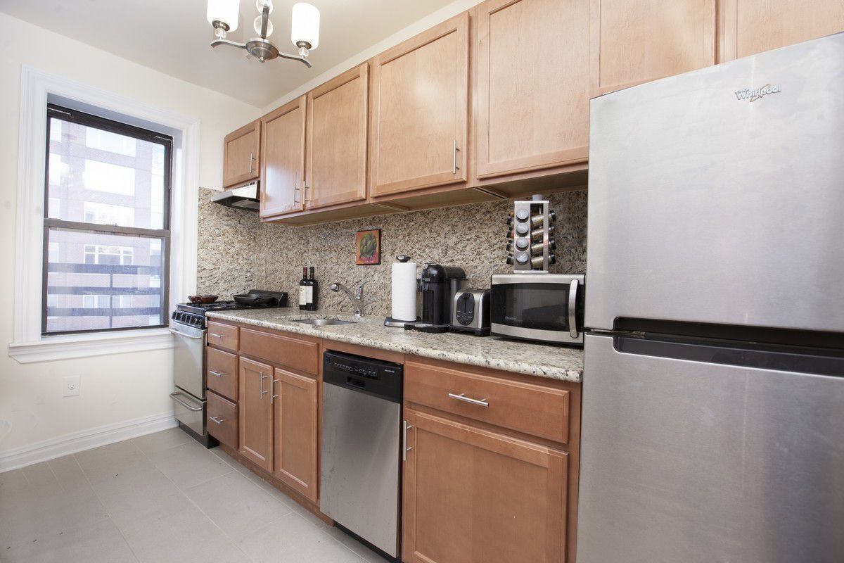 163 West 17th Street, Unit 2K Manhattan, NY 10011 - Photo 1 of 5