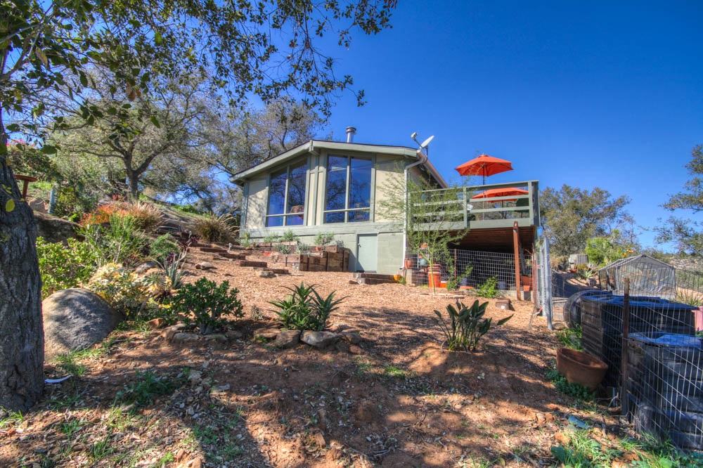 1927 Huffstatler Street Fallbrook, CA 92028 - Photo 5 of 25 Gallery Image 5