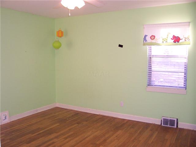 11027 Pleasant Ridge Road Arlington, TN 38002 - Photo 10 of 14 Perfect for a little girl. Also have a boy's room ready. Both rooms have two closets each.