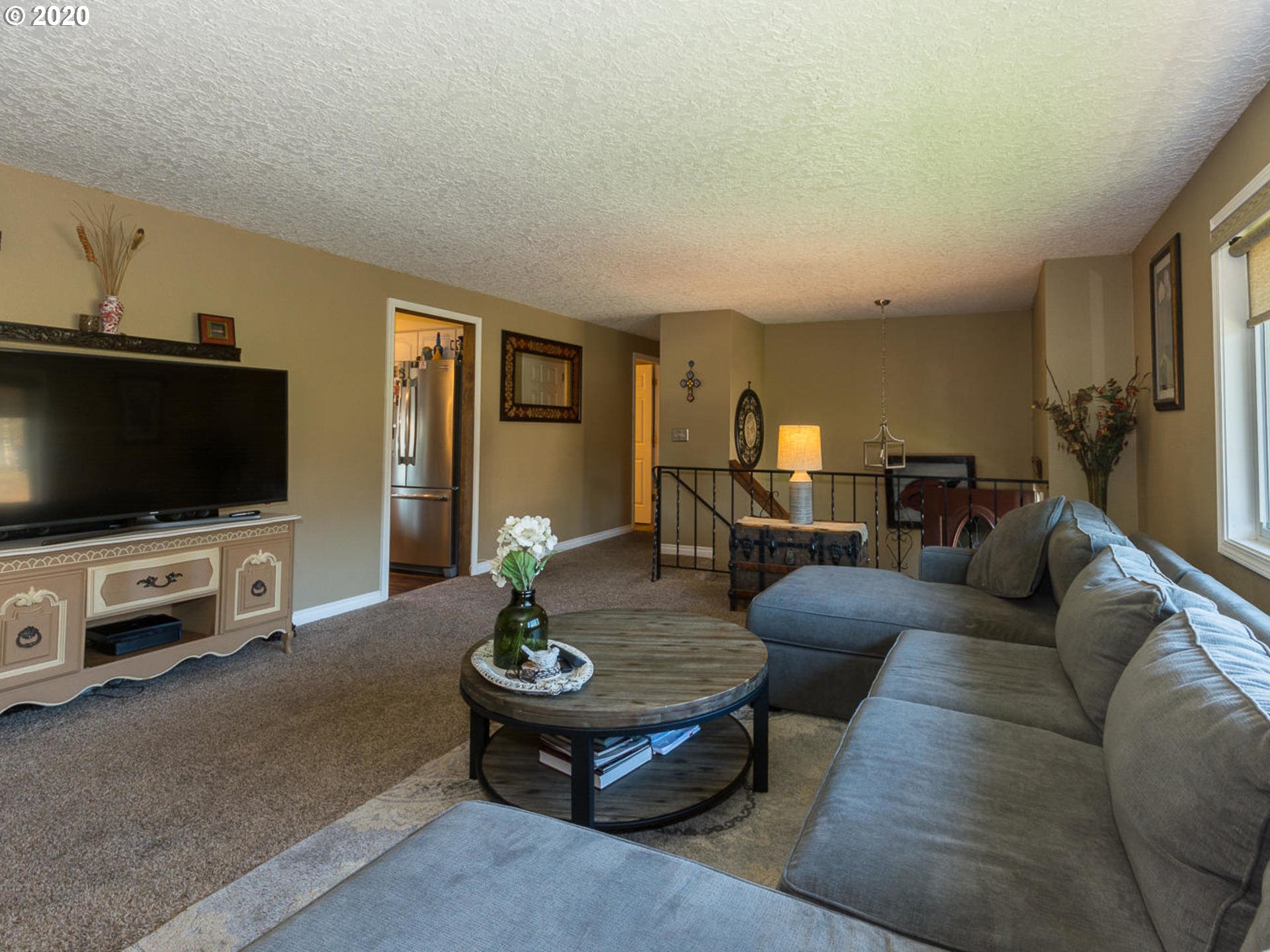 65 Northeast Scott Drive Gresham, OR 97030 - Photo 9 of 27