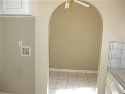 1605 Locust Ravine Bakersfield, CA 93306 - Photo 10 of 20 Gallery Image 10