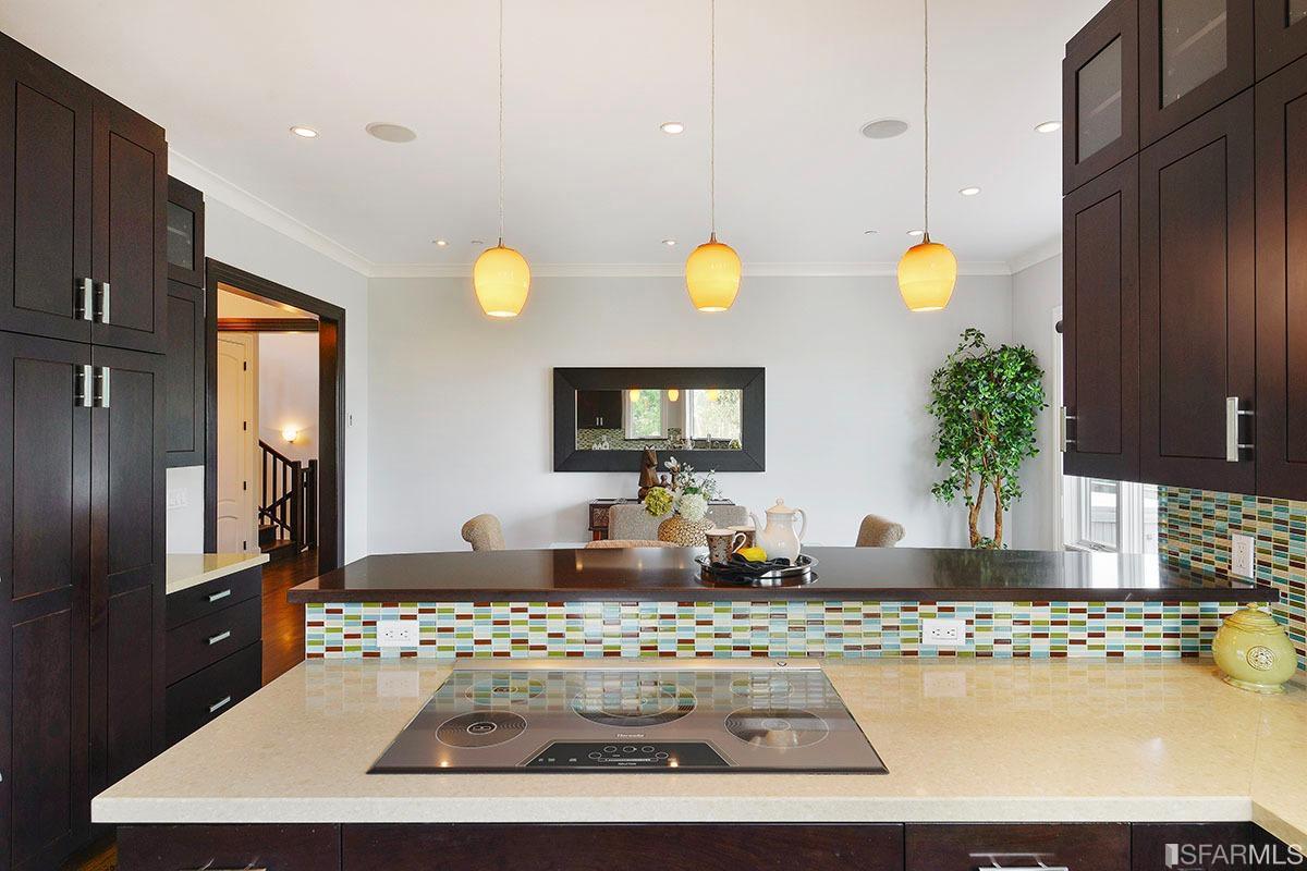 273 Del Monte Road El Granada, CA 94019 - Photo 13 of 45 Gallery Image 13