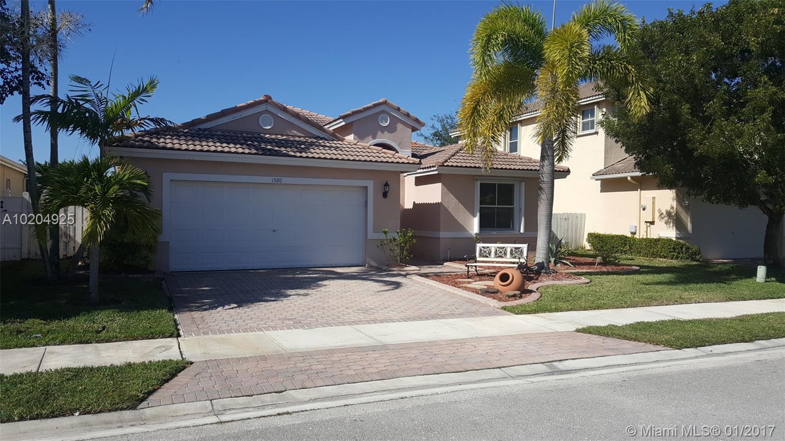 Encantada Pembroke Pines, FL 33029 - Photo 1 of 32