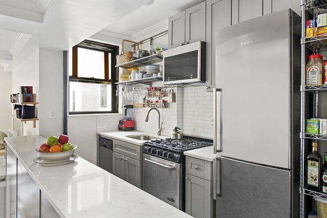 $513,625 | 200 West 20th Street, Unit 903 | Chelsea