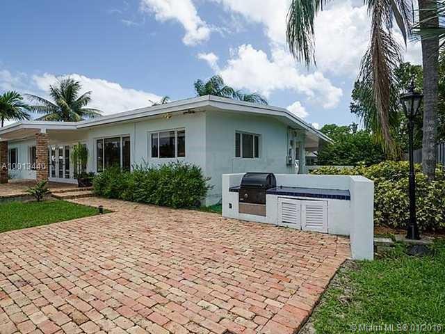 12505 Palm Road North Miami, FL 33181 - Photo 4 of 22 Gallery Image 4