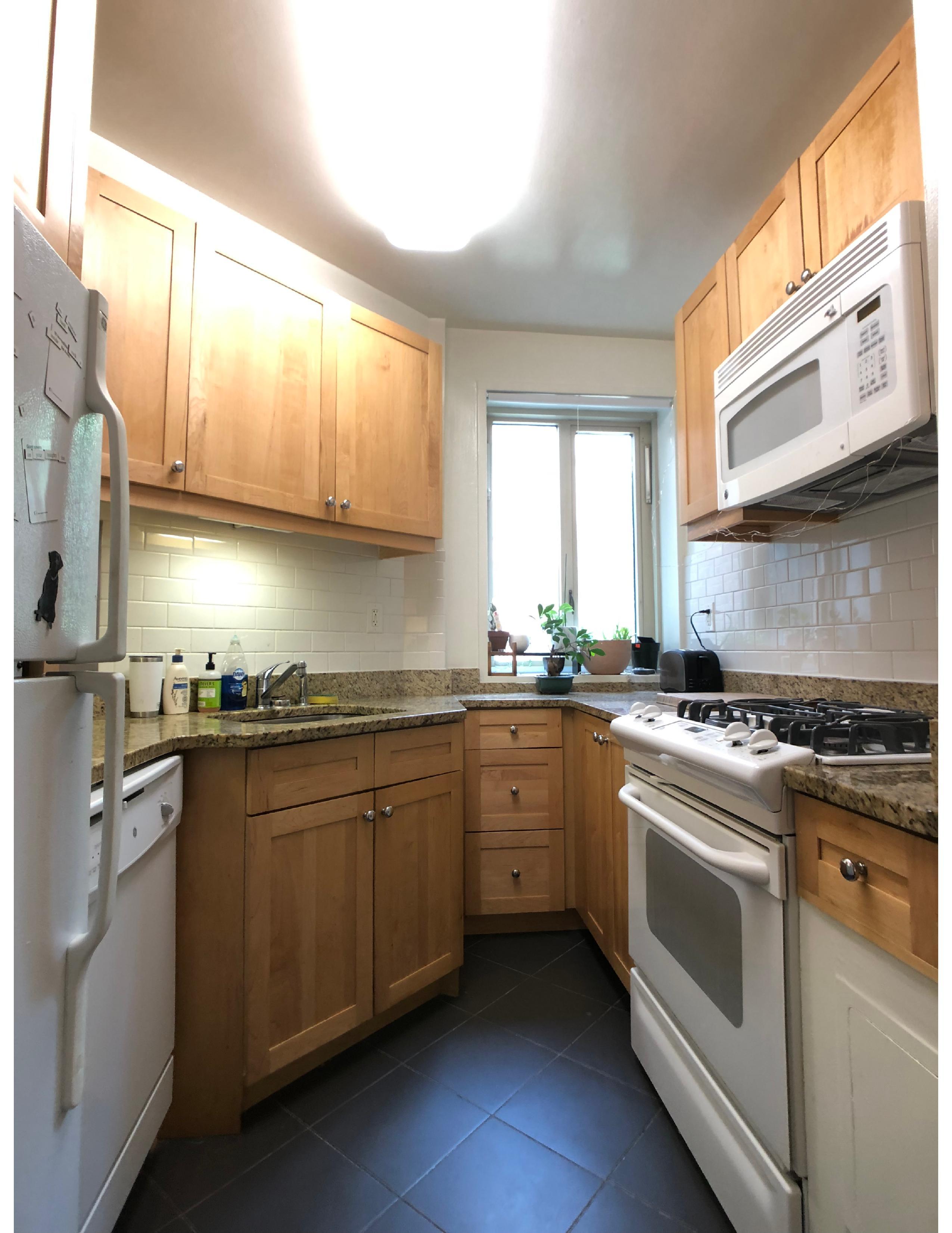 510 East 20th Street, Unit 2D Manhattan, NY 10009 - Photo 7 of 9