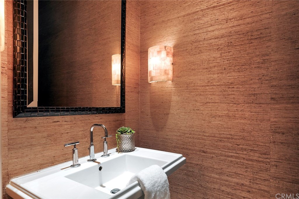 66 Peacevine Irvine, CA 92618 - Photo 3 of 8