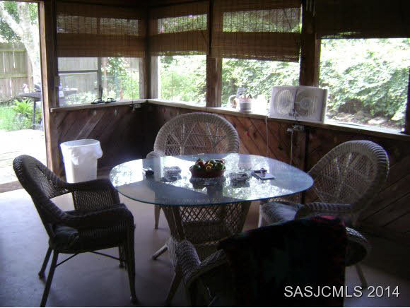 337 Lobelia Road St. Augustine, FL 32086 - Photo 6 of 16 back screened lanai