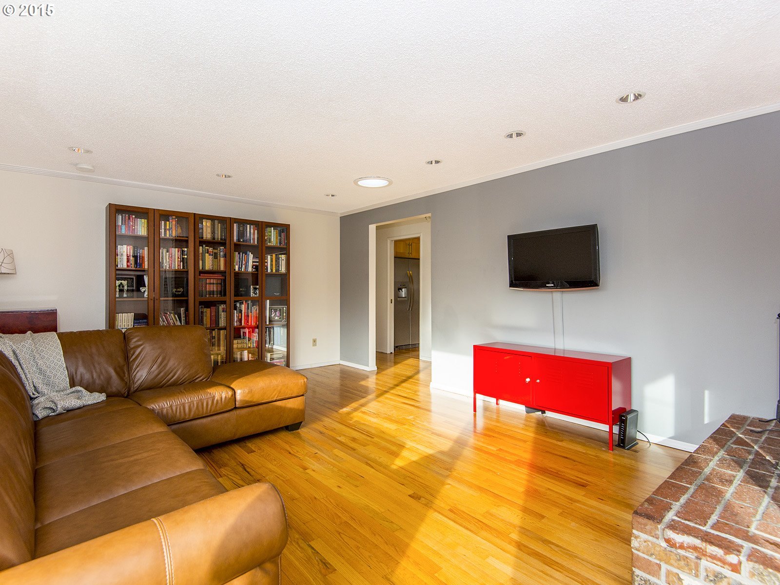 9435 Southwest 2nd Avenue Portland, OR 97219 - Photo 5 of 29 Gallery Image 5