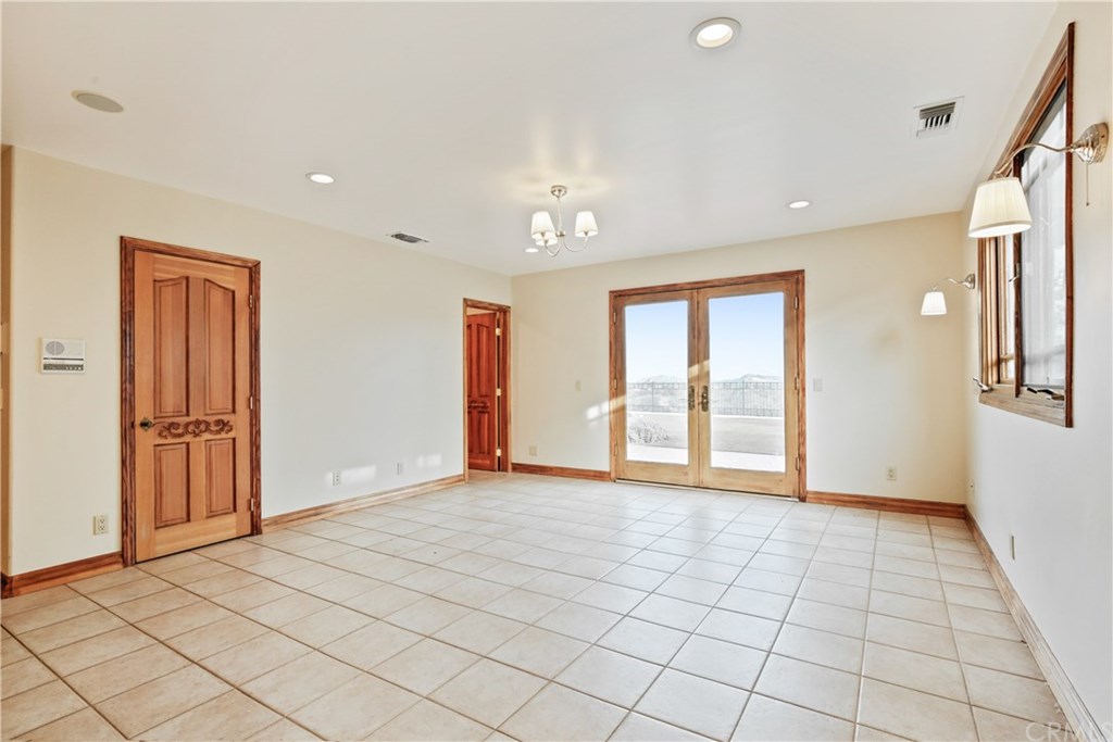 2380 Roscomare Road Los Angeles, CA 90077 - Photo 29 of 51