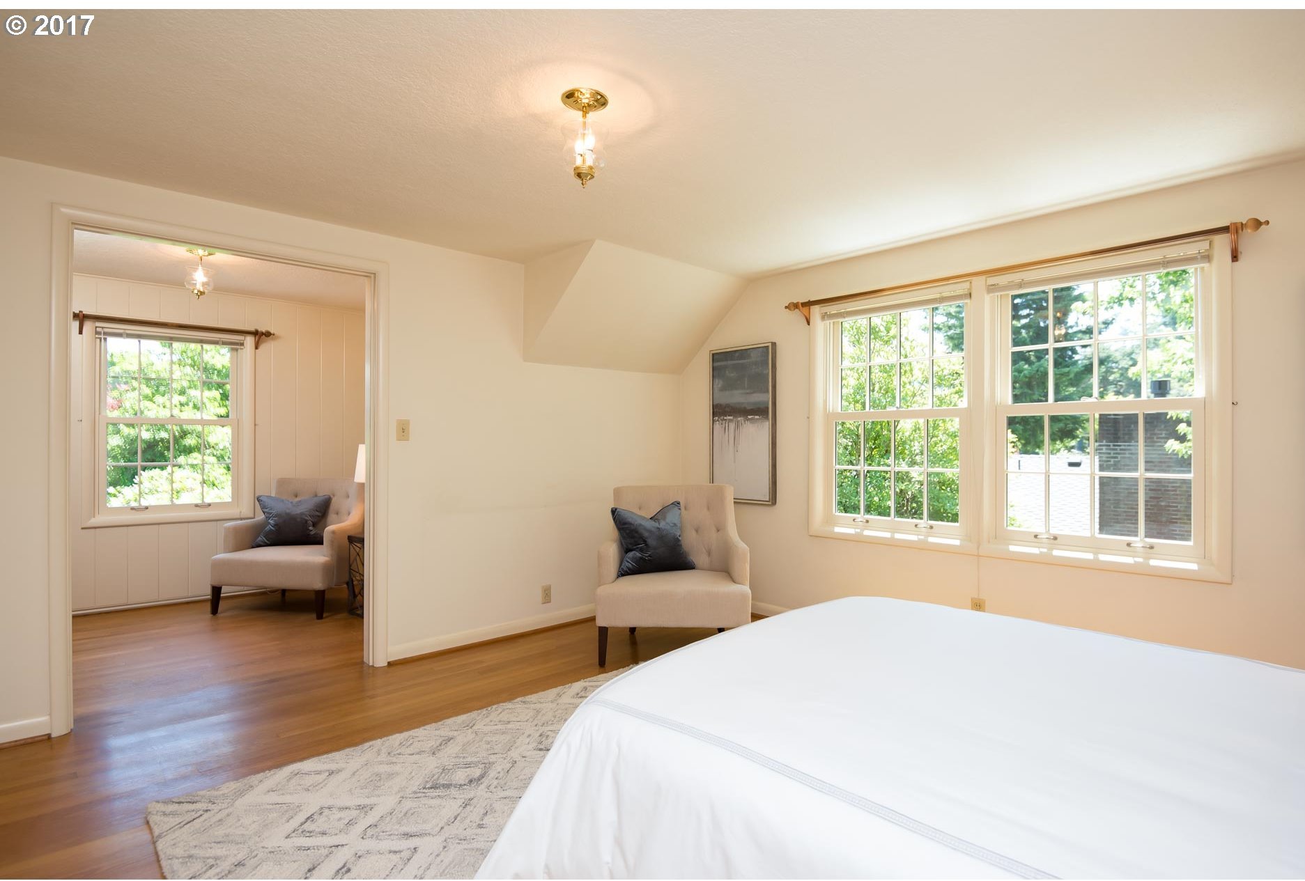 4256 Southwest Patrick Place Portland, OR 97239 - Photo 21 of 32