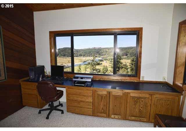 95793 Quail Mountain Road Gold Beach, OR 97444 - Photo 14 of 32 Gallery Image 14