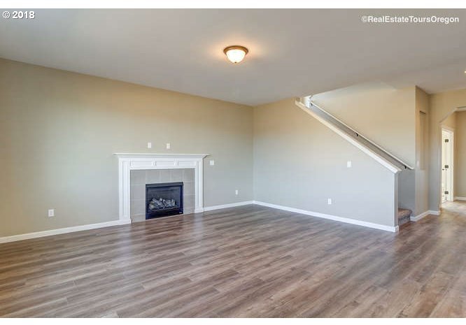 383 Belgian Street Sublimity, OR 97385 - Photo 5 of 31 Gallery Image 5