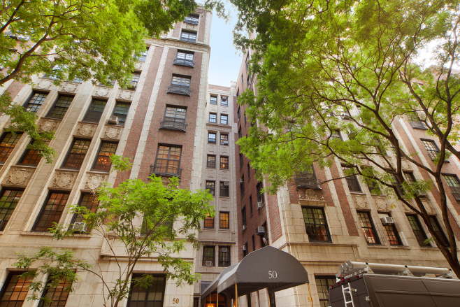 50 West 67th Street, Unit 3E Manhattan, NY 10023 - Photo 6 of 8