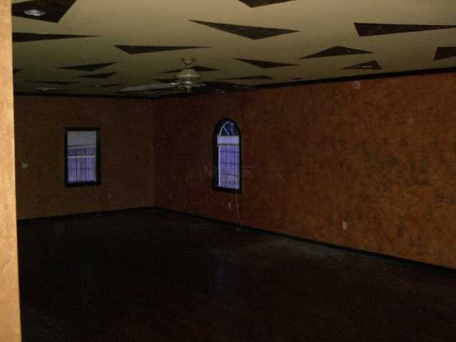 1357 Farrow Road Memphis, TN 38116 - Photo 5 of 12