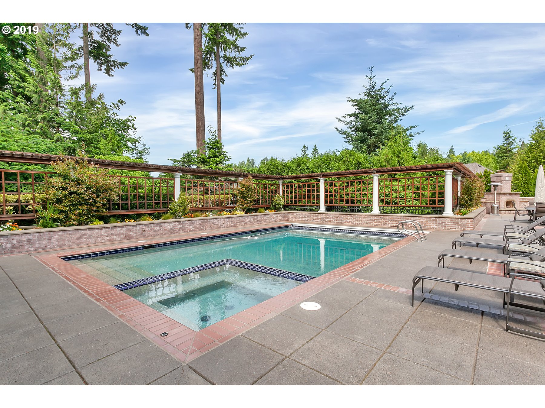 6310 Southwest Patton Road Portland, OR 97221 - Photo 14 of 32 Gallery Image 14