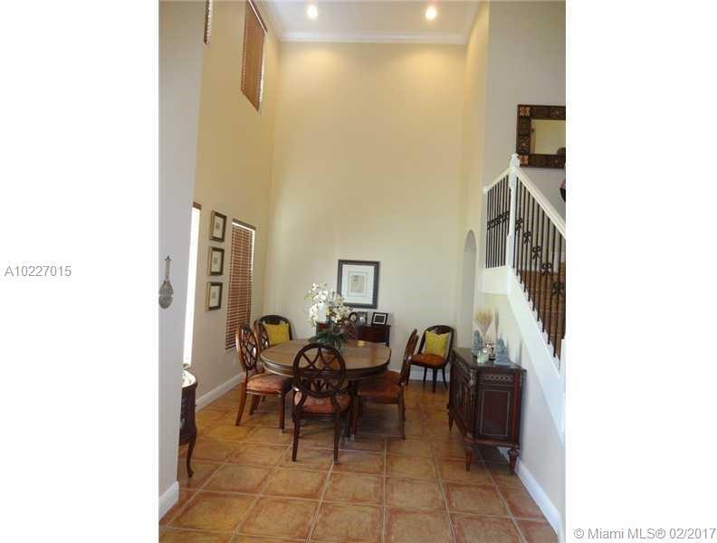 12841 Southwest 200th Terrace Miami, FL 33177 - Photo 4 of 9