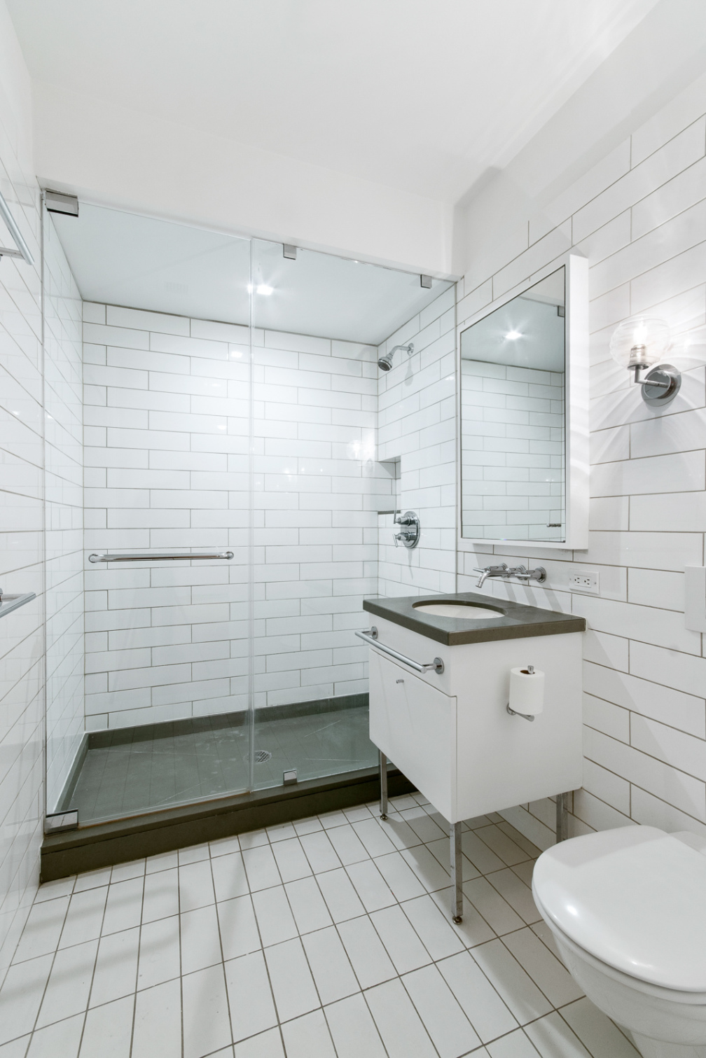 330 Spring Street, Unit 2C Manhattan, NY 10013 - Photo 7 of 9