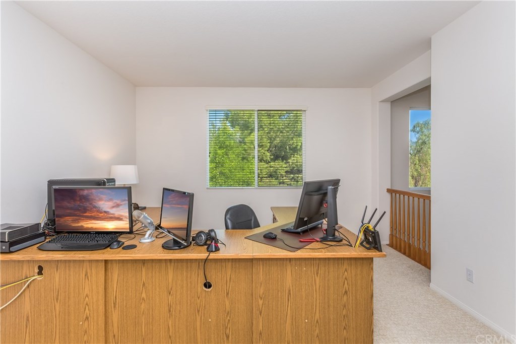 7350 Via Vista Drive Riverside, CA 92506 - Photo 26 of 43