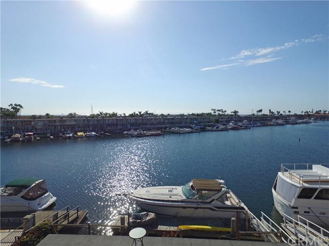 16995 Edgewater Lane Huntington Beach, CA 92649 - Photo 16 of 18