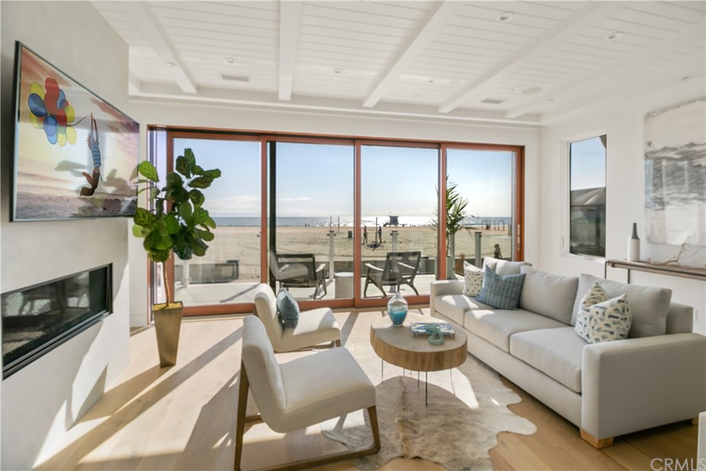 2120 The Strand Hermosa Beach, CA 90254 - Photo 5 of 51