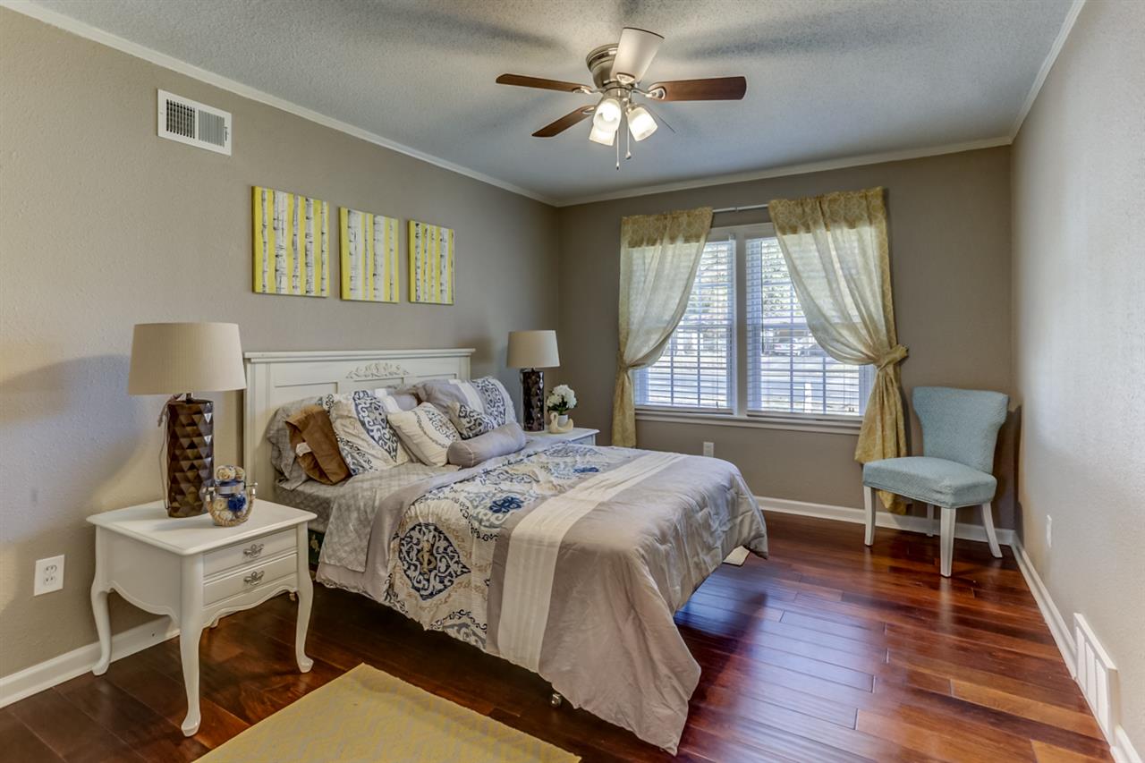 1465 Colonial Road Memphis, TN 38117 - Photo 11 of 25