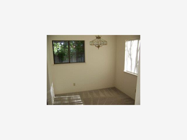 3077 Middlefield Road, Unit 102 Palo Alto, CA 94306 - Photo 7 of 9